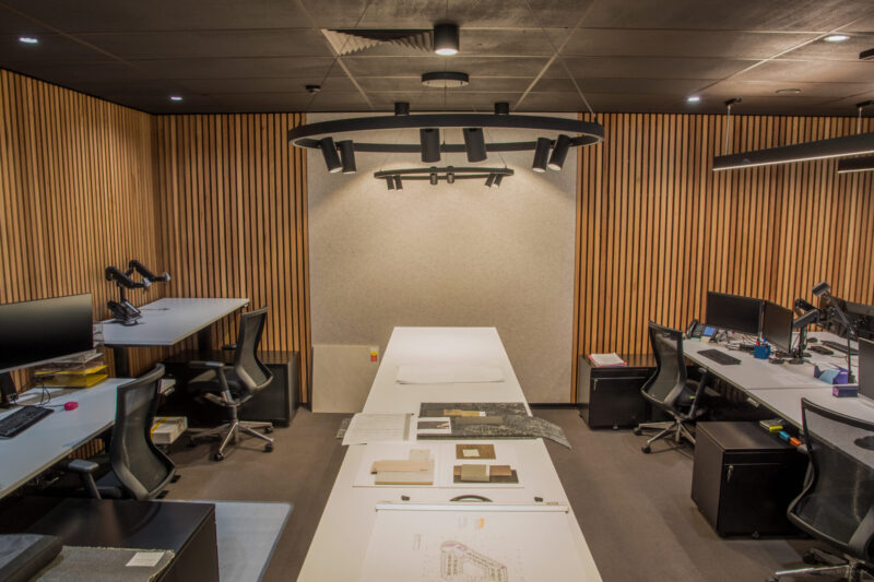 Knowles John s Office 5 of 13