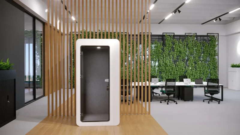 QZone Phonebooth