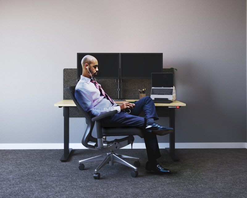 Balance Executive Tilt Action